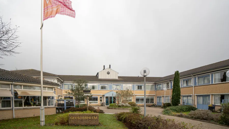 Geesterheem vooraanzicht