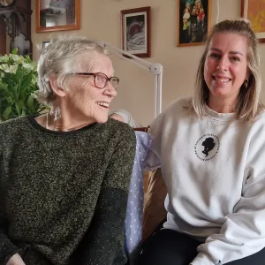 Mevrouw Vuijst en Selina Bogaart