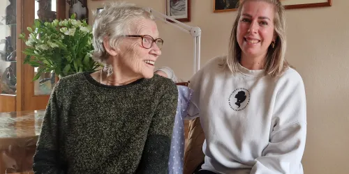 Mevrouw Vuijst en Selina Bogaart