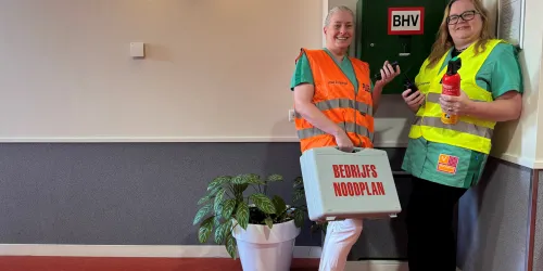 BHV'ers Sandra en Renata