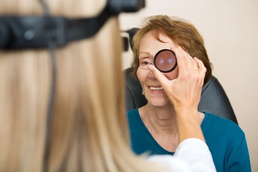 Opticien